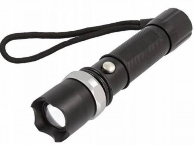 E-shop Kinekus Baterka LED CREE Q5 SIRIUS