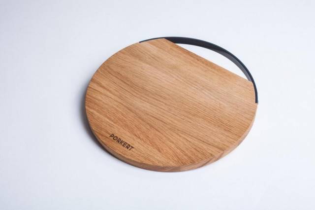 E-shop Kinekus Doska na krájanie / dekoráciu drevená dub, 25cm x 1,5cm PORKERT MITIS