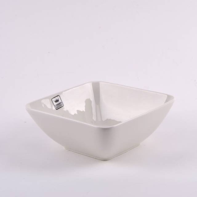 E-shop Kinekus Misa porcelánová štvorcový tvar 19x19 cm
