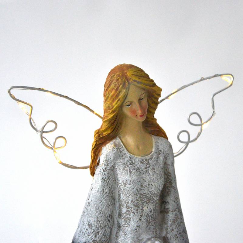 Postavička anjel s LED krídlami 17x9x38 cm