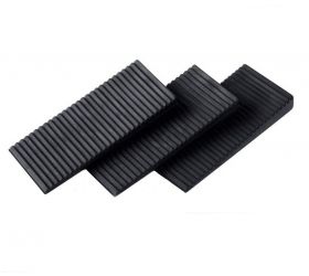 Klinky montážne plastové 70x30x8mm, 50ks balenie