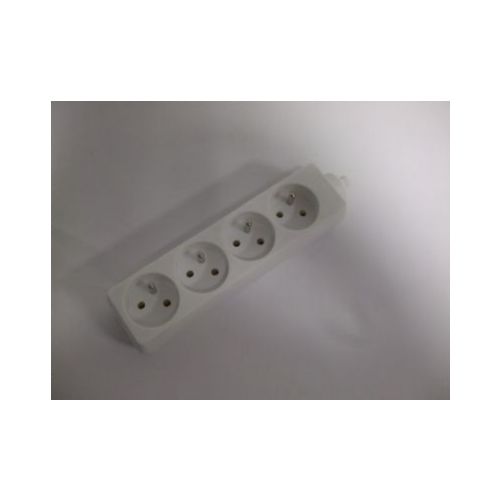 Zásuvka 4X  250V na kabel