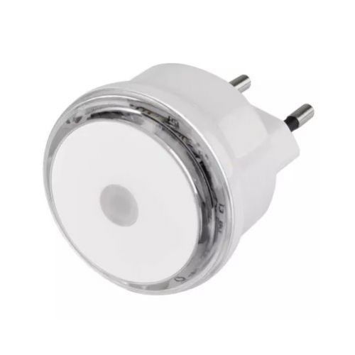 LED nočné svetlo P3306 s fotosenzorom do zásuvky