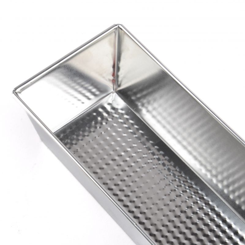 Kinekus Forma na biskupský/kráľovský chlebík 30x11x7,5cm vaflové dno