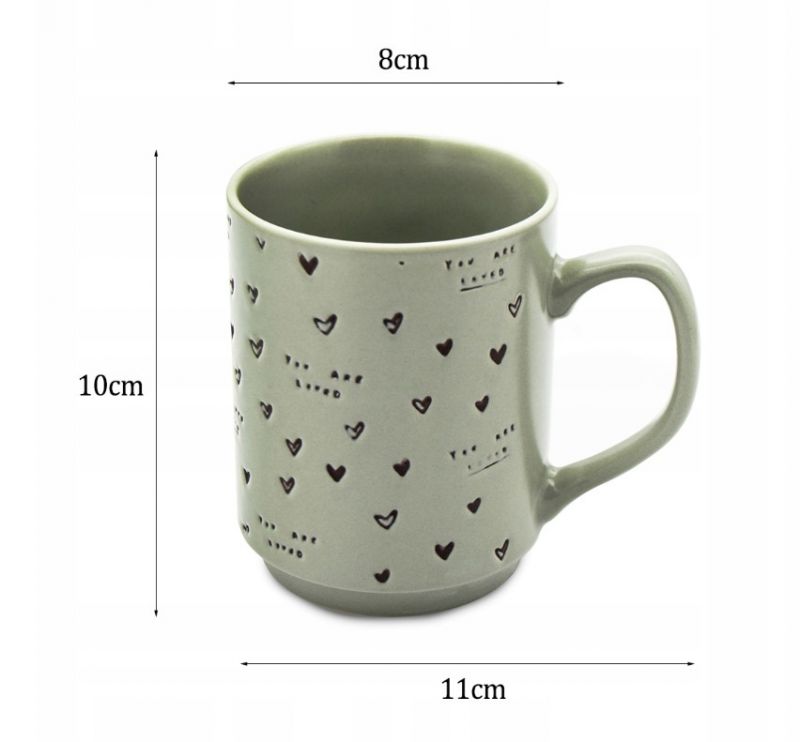 Kinekus Hrnček porcelánový 340ml, zelený, dekor srdiečka