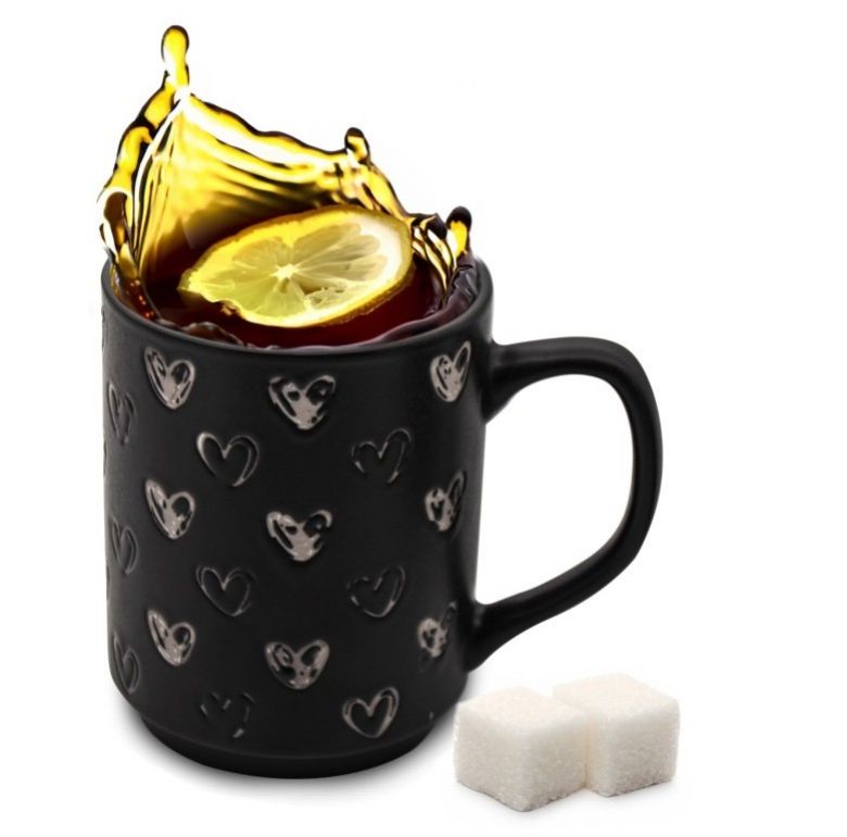 Hrnček porcelánový 340ml, čierny, dekor srdiečka