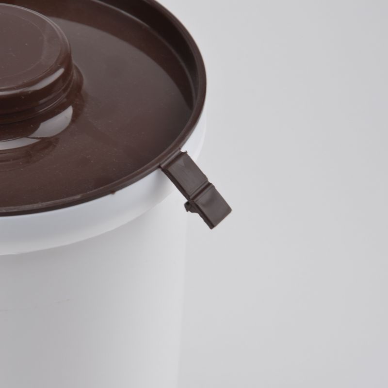 Kinekus Kanvica 3L, s viečkom, plastová