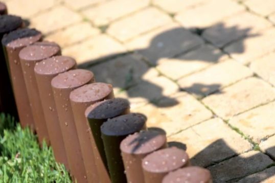 Kinekus Ohrada trávnika, plastová, 2,4m, IPALPLUS, hnedá