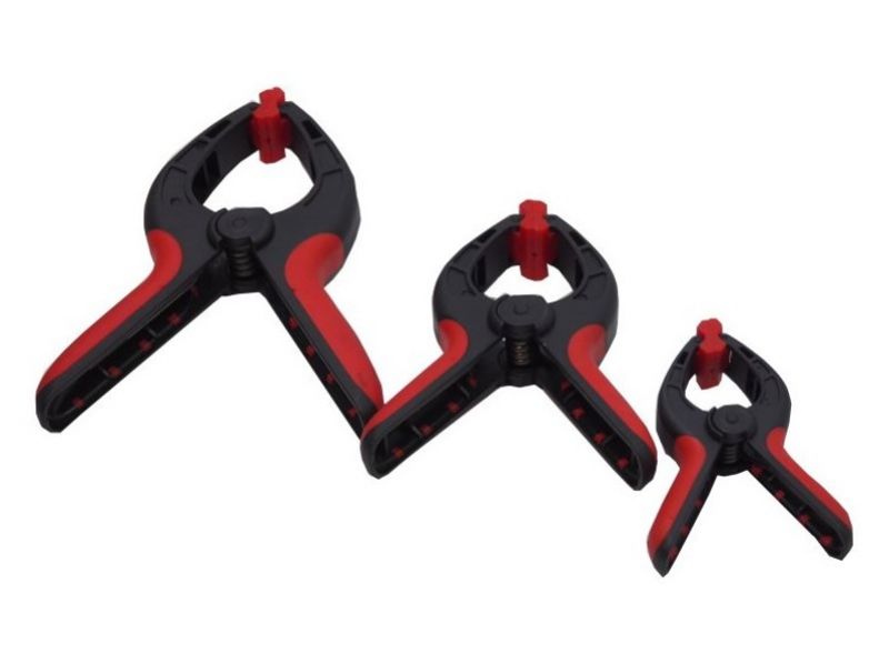 Kinekus Svorka štipec plastová, rozteč, 205x82mm