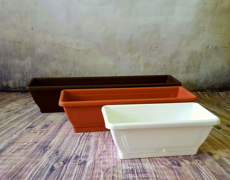 Kinekus Truhlík s miskou, plastový, dĺžka strany 60cm, terakota