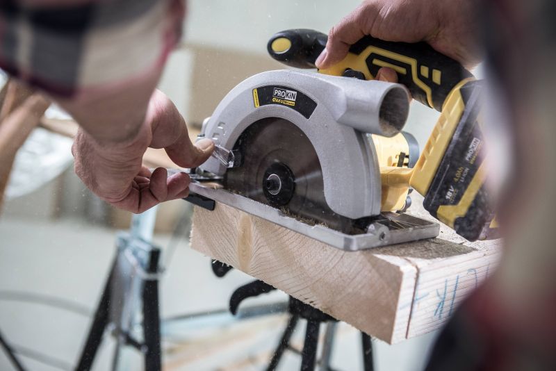 Píla okružná CS-L0418 AKU 18V SYSTEM PROKIN 