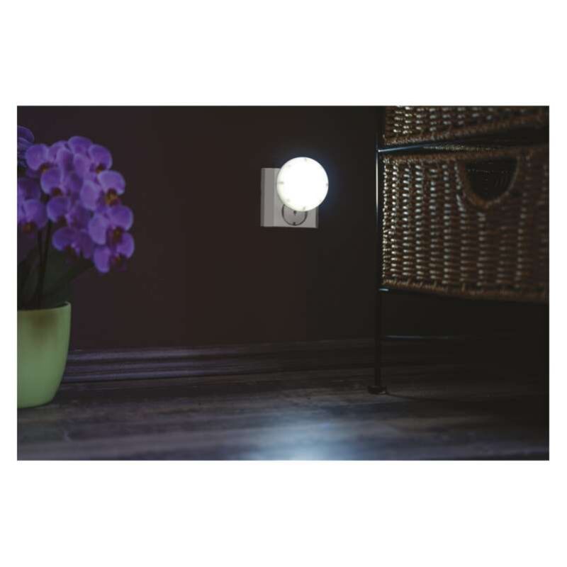 LED nočné svetlo P3304 s pohybovým čidlom do zásuvky, 230V, studená biela foto5