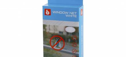 Ako namontovať samolepiacu sieť na okná