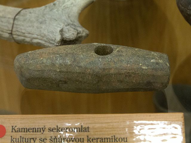 kamenny sekeromlat