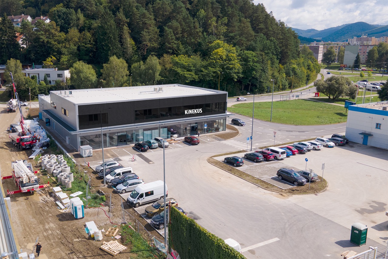 Kinekus Považská Bystrica