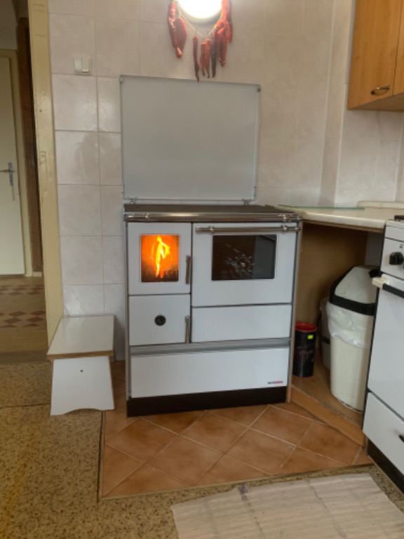 Sporák DOMINANT 70, 6,7 kW, biely, pravý