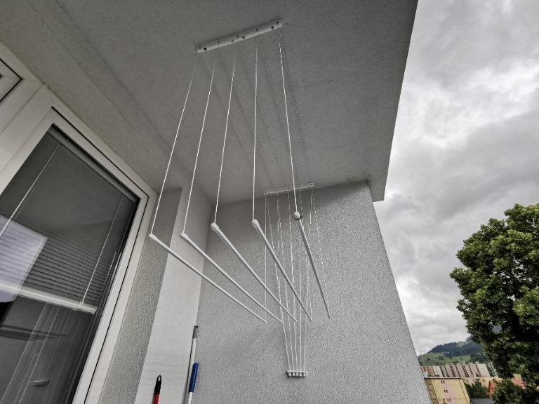 Sušiak stropný na prádlo, 5 šnúr, 1,2m, kovový úchyt, SKVELER