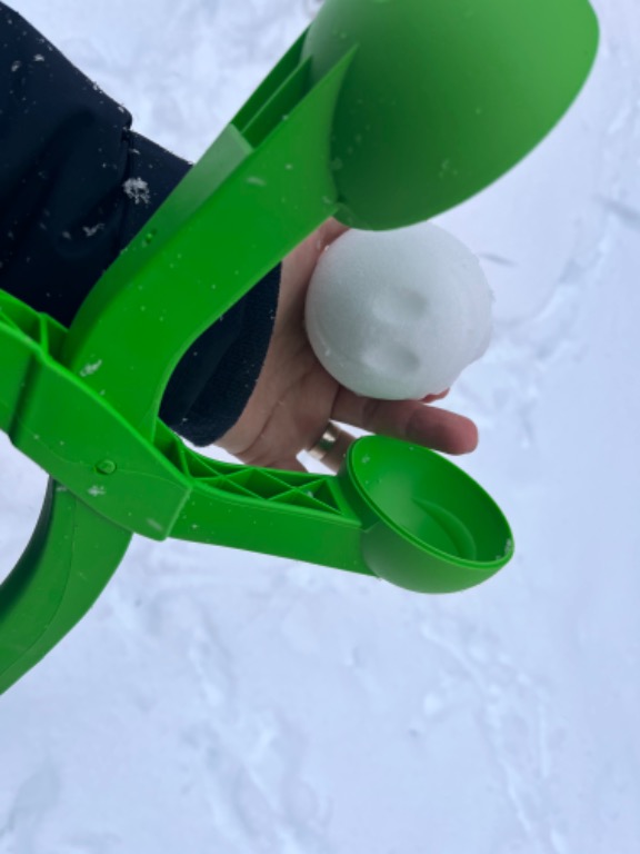 Forma na snehové/pieskové gule Ø 8 cm, mix farieb, plast